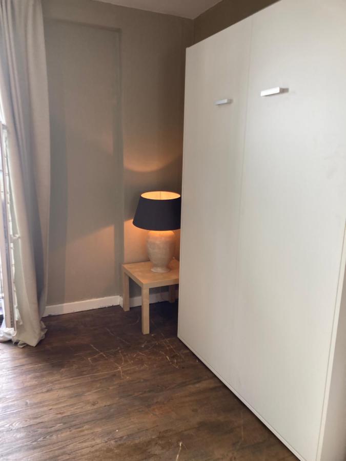 Studio Et Appartement La Tete En L'Air デュルビュイ エクステリア 写真