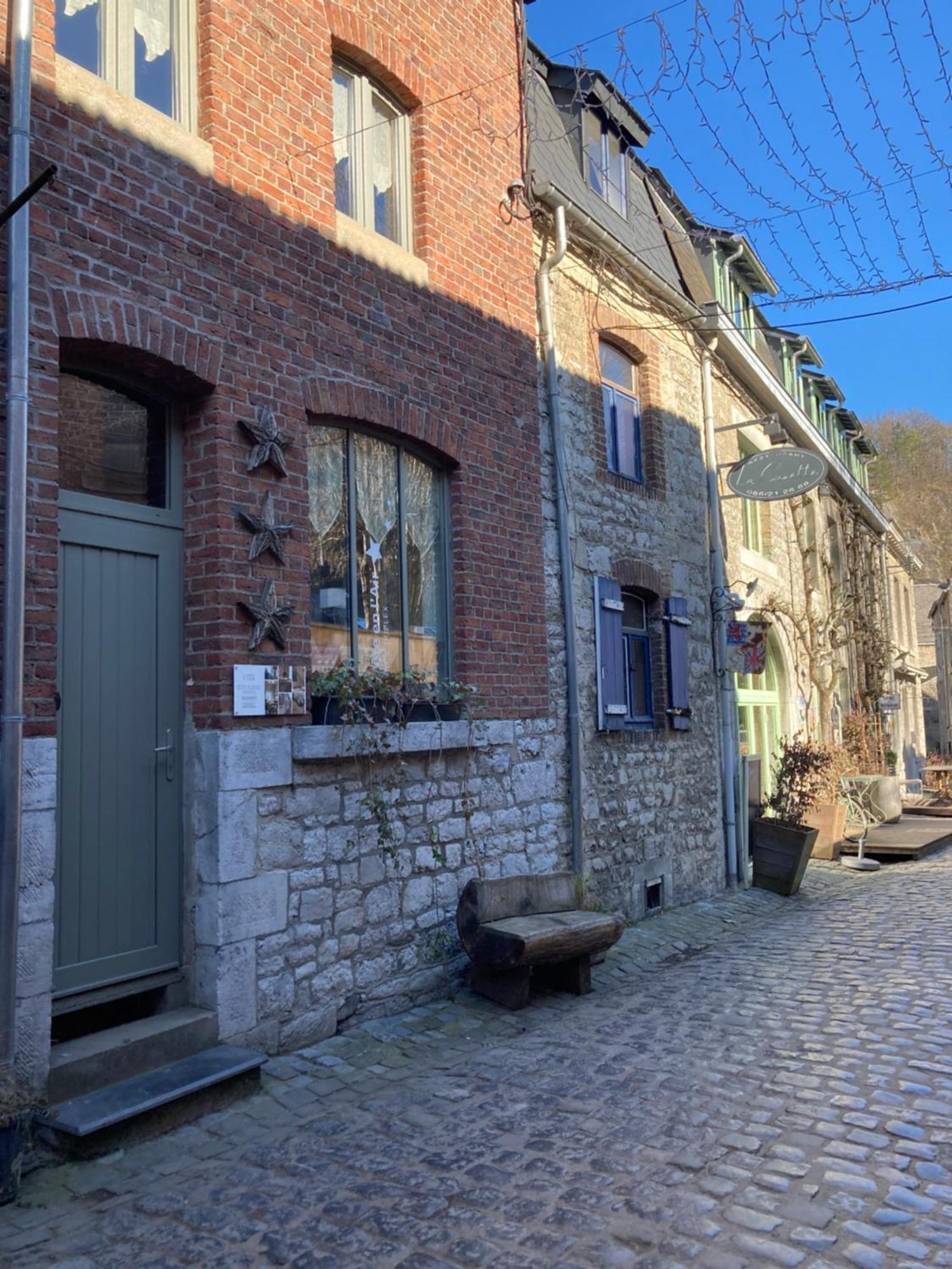 Studio Et Appartement La Tete En L'Air デュルビュイ エクステリア 写真