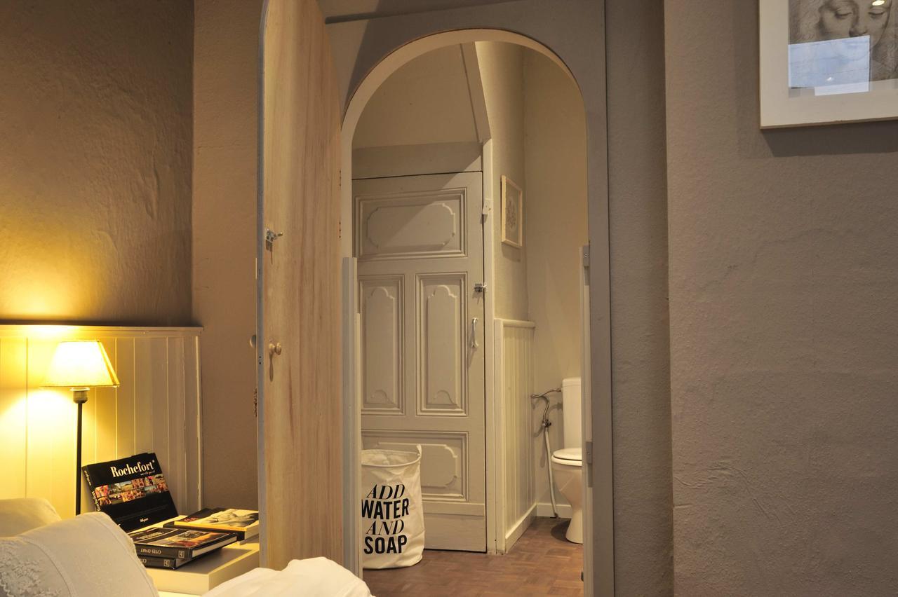 Studio Et Appartement La Tete En L'Air デュルビュイ エクステリア 写真