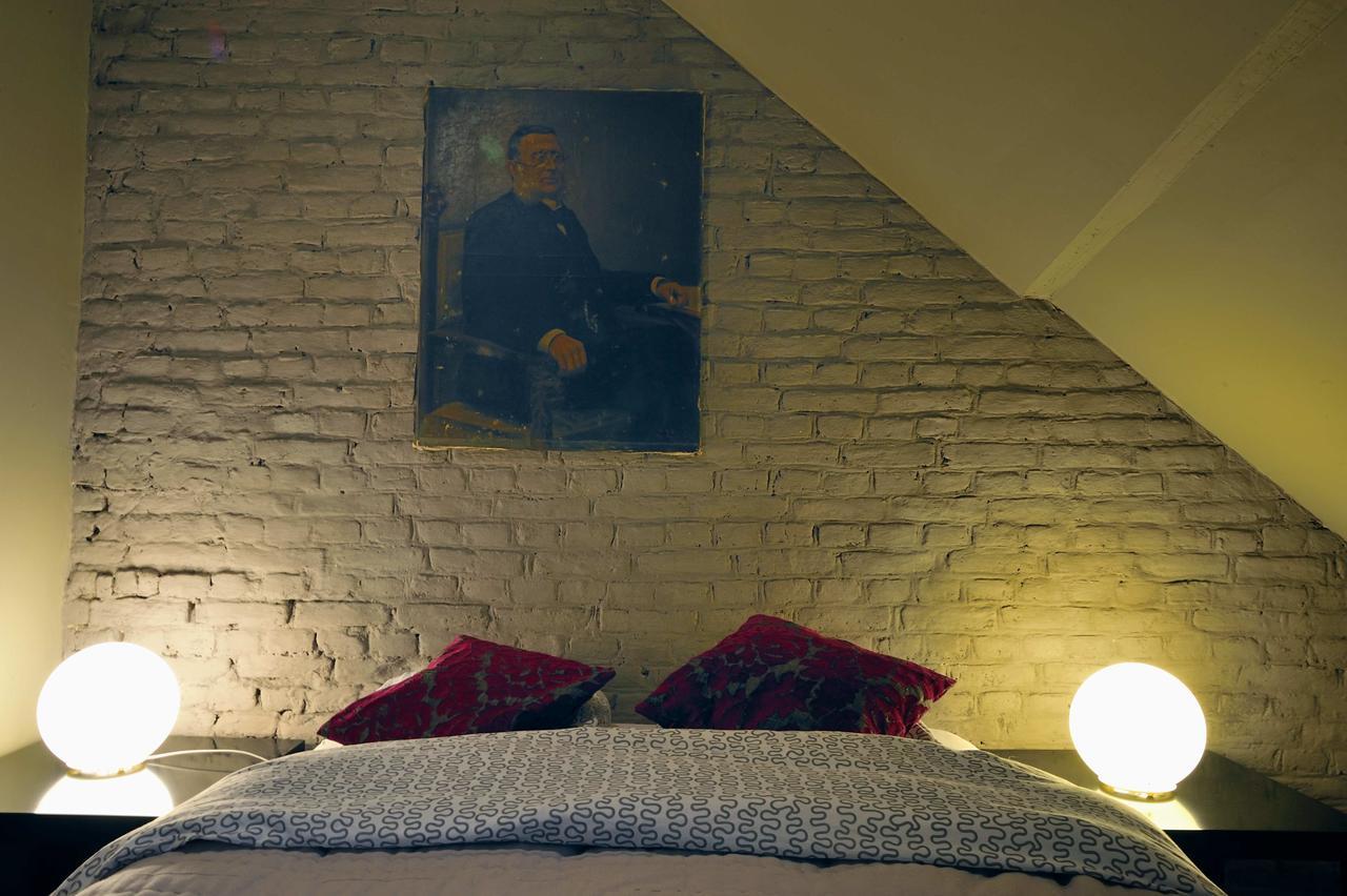 Studio Et Appartement La Tete En L'Air デュルビュイ エクステリア 写真